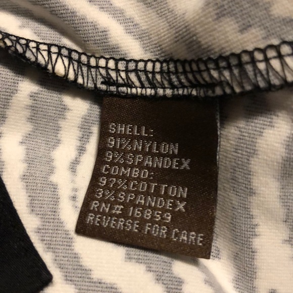 J. McLaughlin Betty Shirt Zebra Print Excellent - Picture 8 of 9